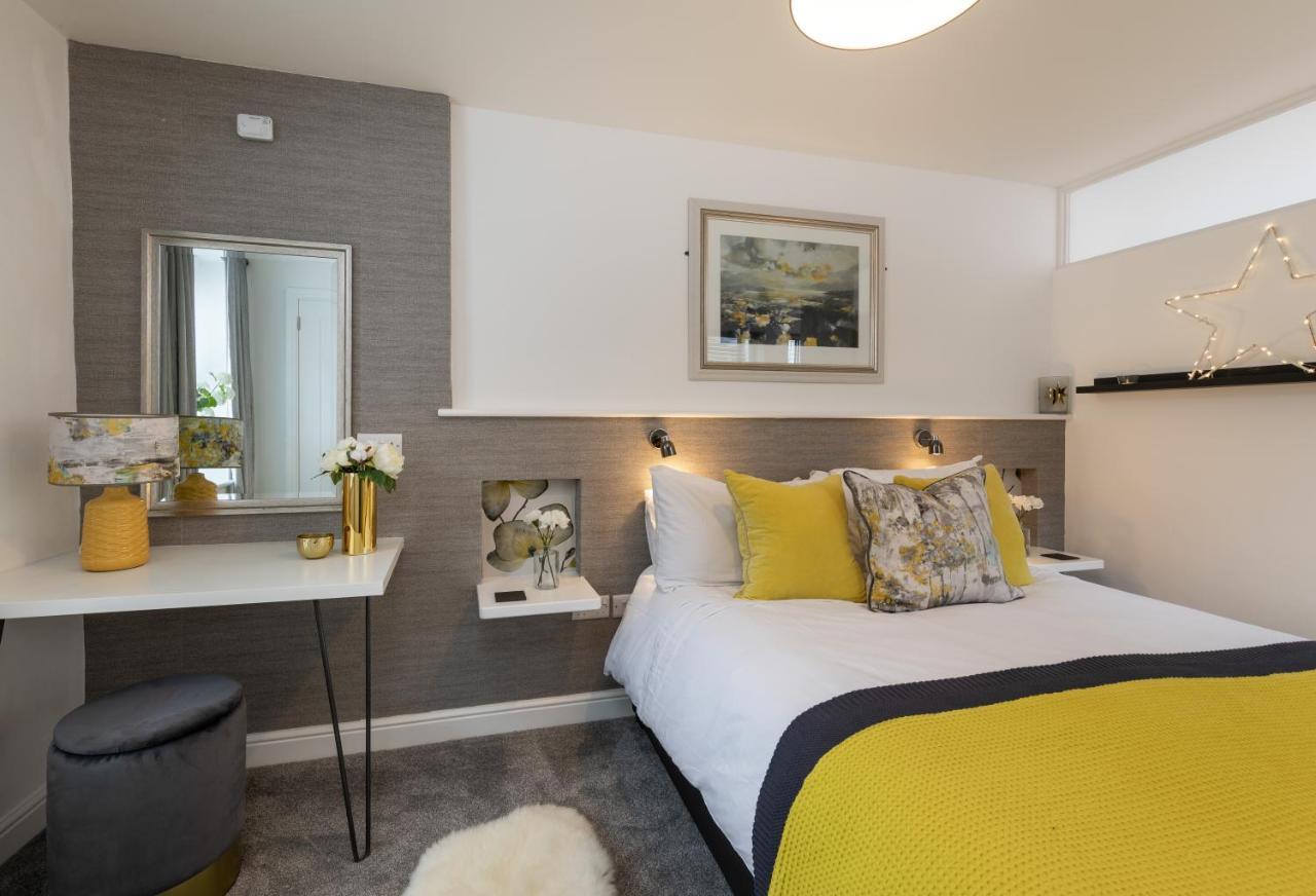 Bijou Romantic Retreat, Whitby Centre Екстер'єр фото