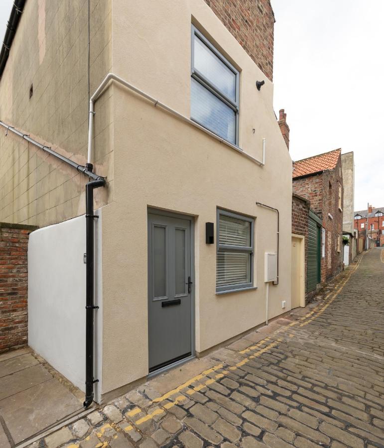 Bijou Romantic Retreat, Whitby Centre Екстер'єр фото