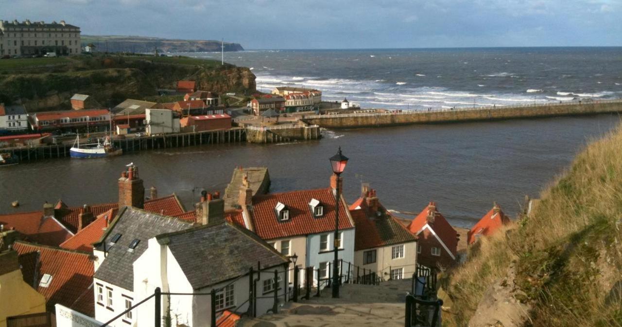 Bijou Romantic Retreat, Whitby Centre Екстер'єр фото