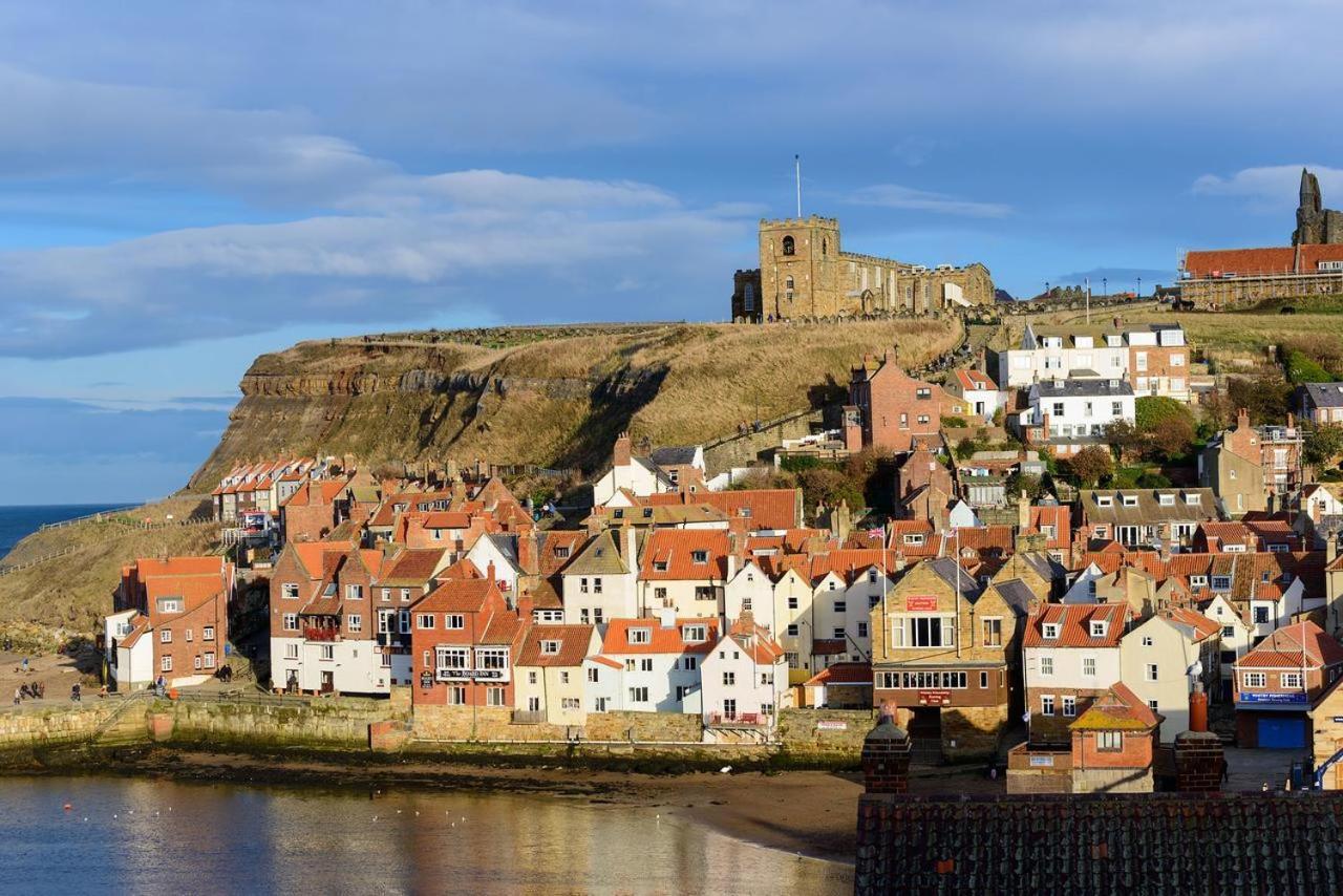 Bijou Romantic Retreat, Whitby Centre Екстер'єр фото