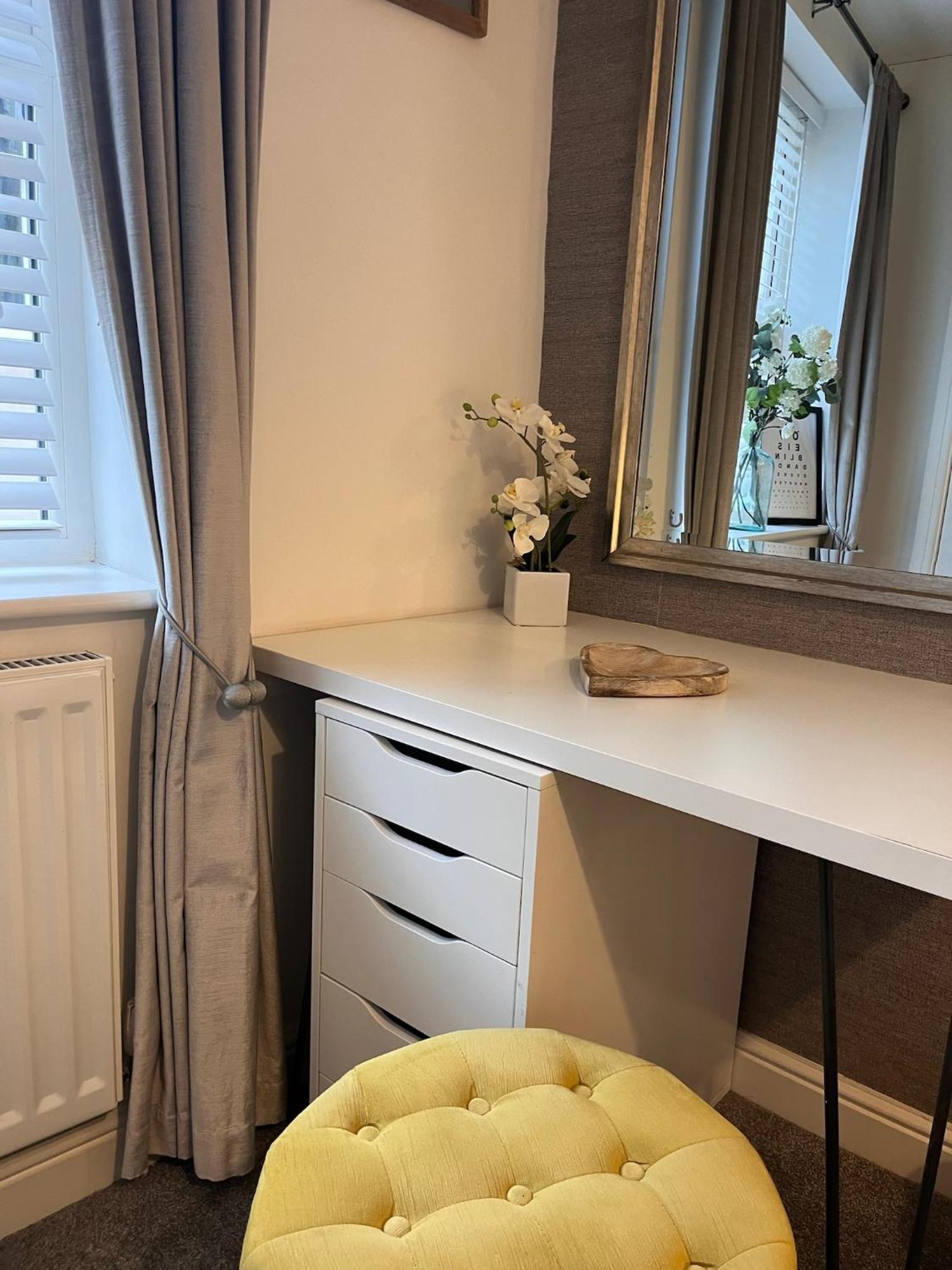 Bijou Romantic Retreat, Whitby Centre Екстер'єр фото